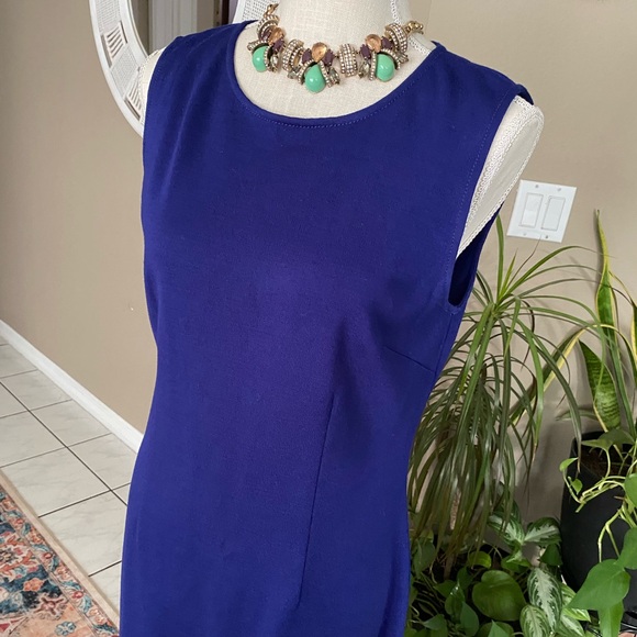 St. John Dress sz 8 Sleeveless Knit Purple Stretch Sheath Wool Blend - Picture 3 of 14
